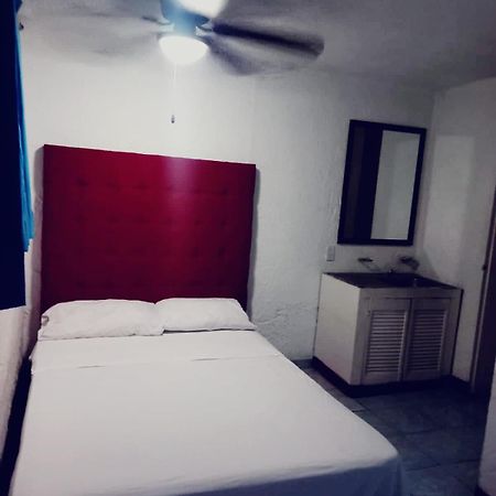 אקפולקו Hotel Acuario מראה חיצוני תמונה